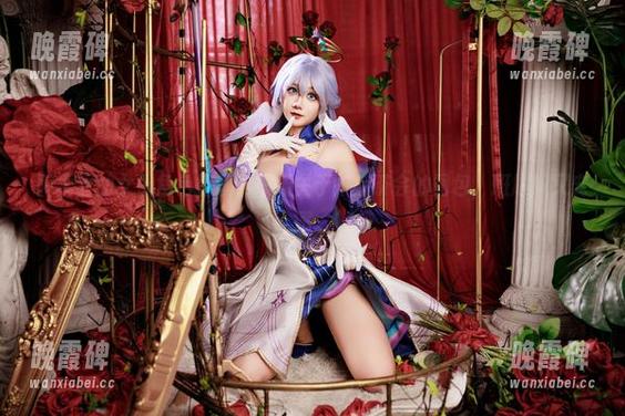 阿雪雪的女仆角色扮演：一场关于午后茶会的图包，班尴尬又宠溺。