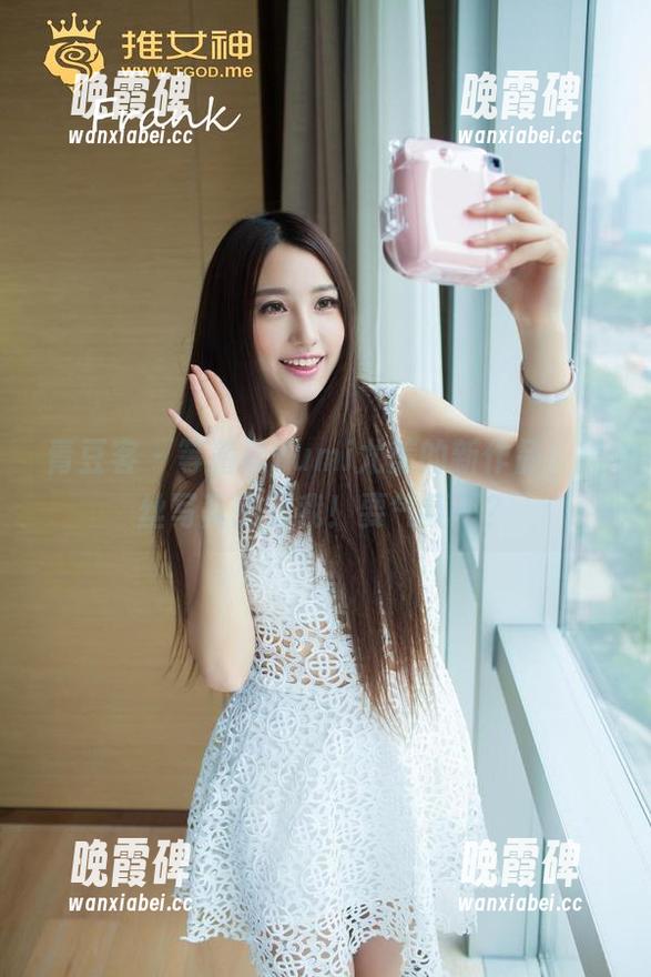 青豆客-Yumi尤美 青豆客 - 等着看Yumi尤美的新作品,黑丝写真扔给我!要气氛不?